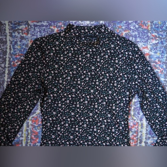 Floral mesh bodysuits - Picture 2 of 3